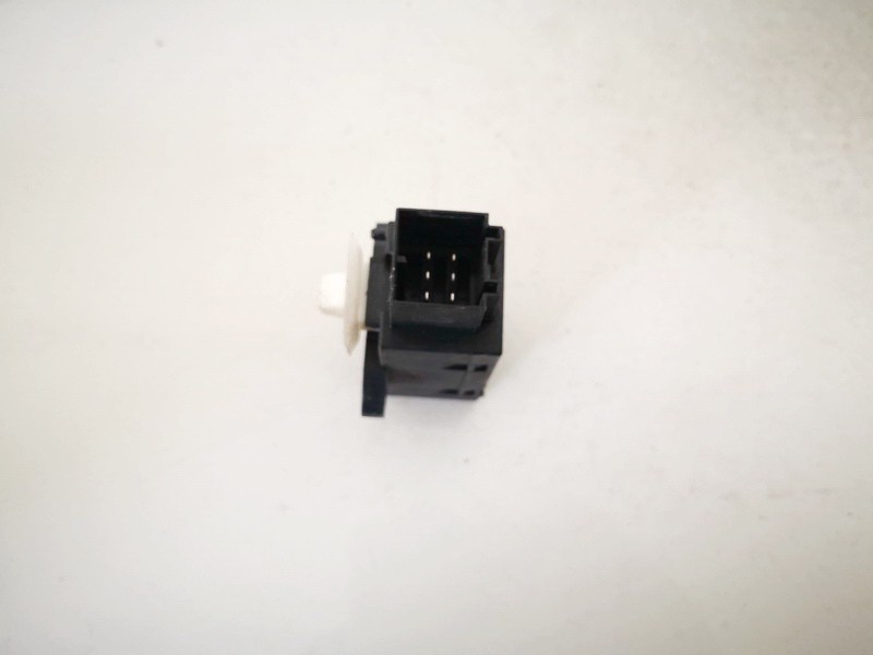 7L0959772 Volkswagen Touareg 2005 Relay module - Thumbnail 3