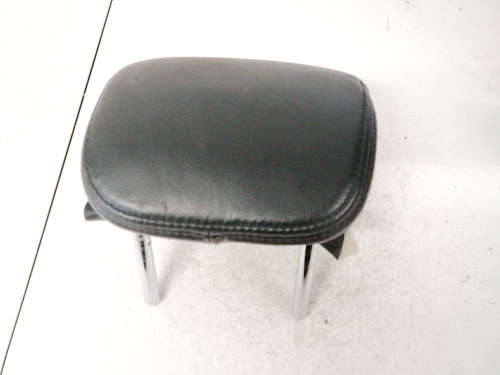 BMW 1-Series 2007 Seat headrest