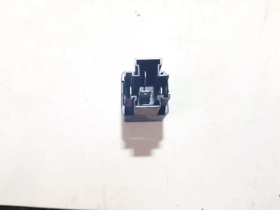 MR301971 Mitsubishi Galant 1999 RELÉ PARA AUTOMÓVIL - Thumbnail 2