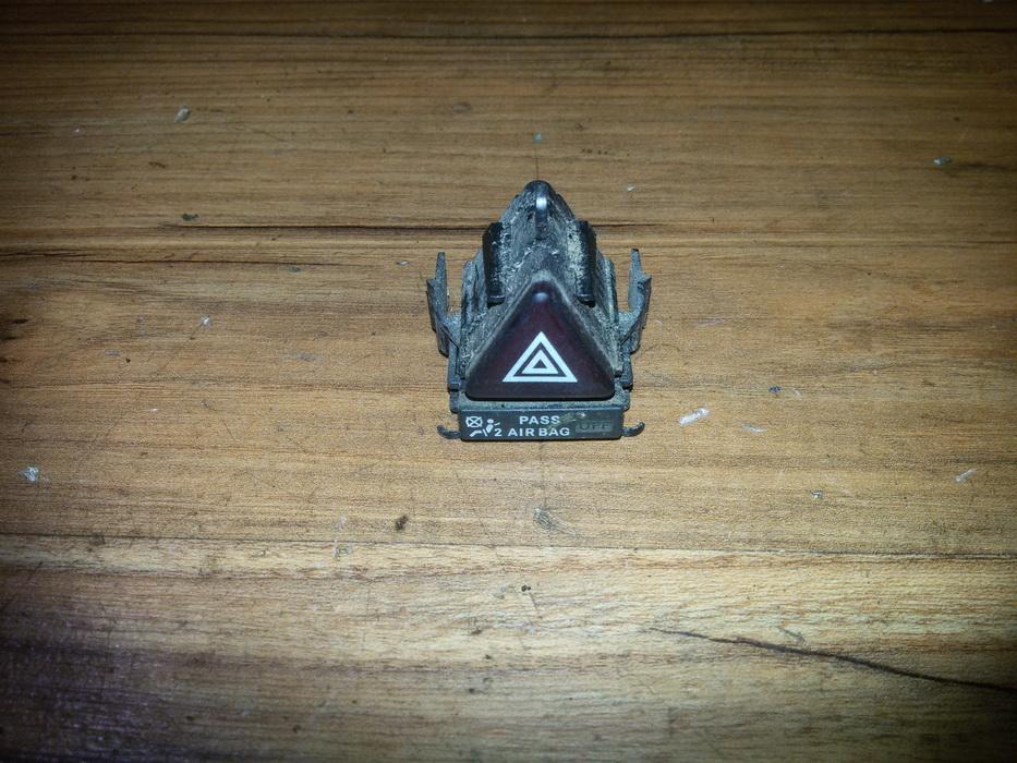 1698203610 Mercedes-Benz A-CLASS 2005 Hazard switch