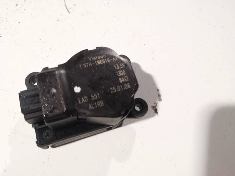 1S7H19E616AA Jaguar X-Type 2006 Heater Vent Flap Control Actuator Motor - Thumbnail 2
