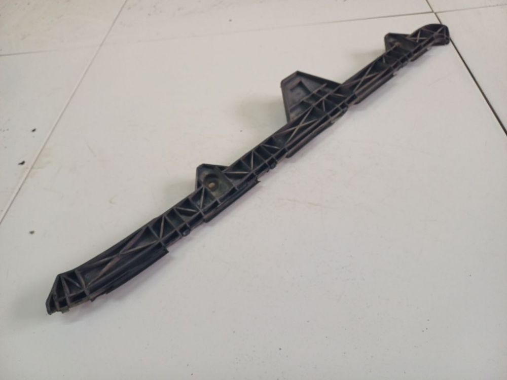 5257505050 Toyota Avensis 2006 Puskurin kiinnike - TAKANA OIKEALLA - Thumbnail 2