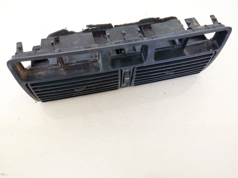 1J0819728C Volkswagen Golf 1999 Dash Vent (Air Vent Grille)