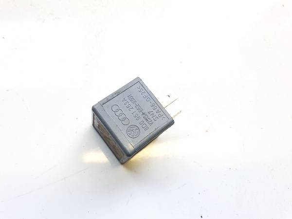 8D0951253A Audi Q7 2006 Relay module - Thumbnail 2