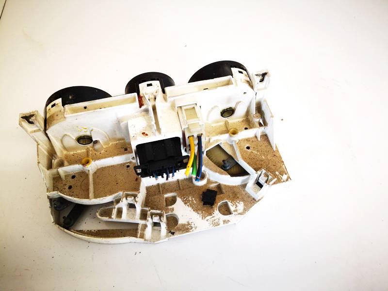 1J0820045F Volkswagen Bora 2001 Climate Control Panel (heater control switches) - Thumbnail 2