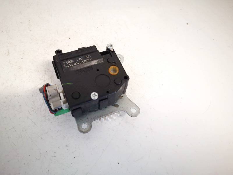 0638001100 Toyota RAV-4 2007 Actionneur moteur volet ventilateur chauffage - Thumbnail 2
