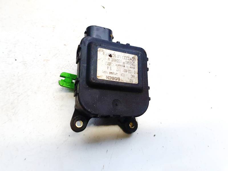 0132801117 Volkswagen Golf 1999 Servomotor-MOTOR APERTURA TRAMPILLAS CLIMATIZADOR