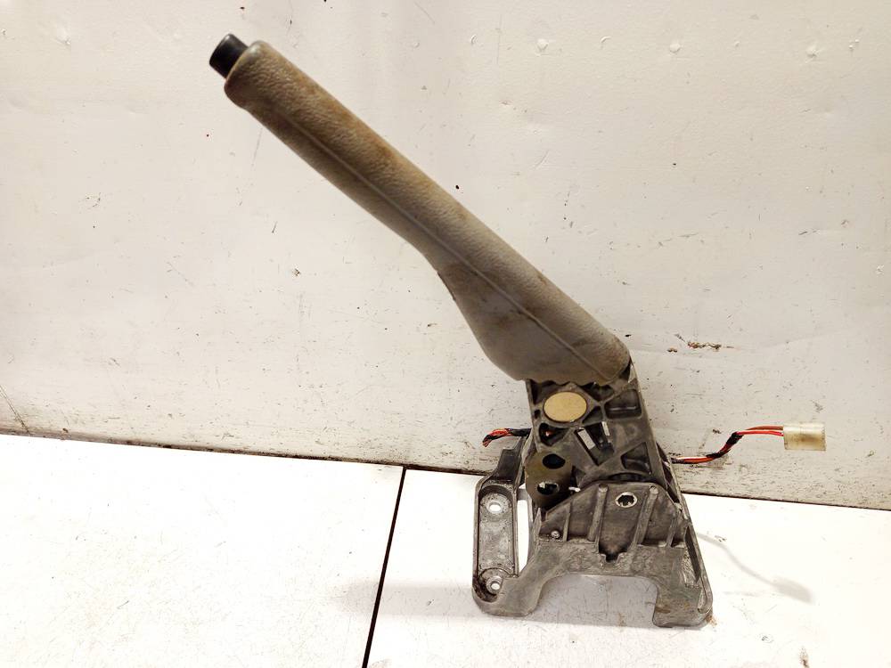 1T1711303F Volkswagen Caddy 2006 Rączka hamulca ręcznego