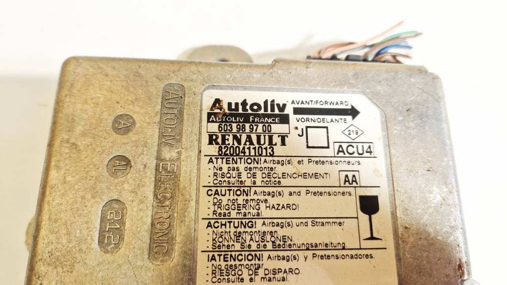 8200411013 Renault Scenic 2004 CALCULATEUR AIRBAG - Thumbnail 2