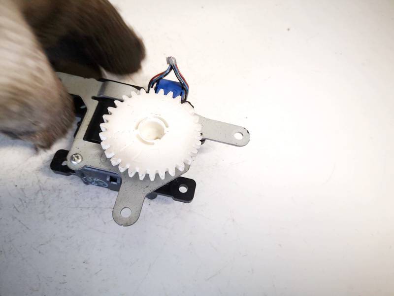 0638000920 Toyota RAV-4 2007 Actionneur moteur volet ventilateur chauffage - Thumbnail 3