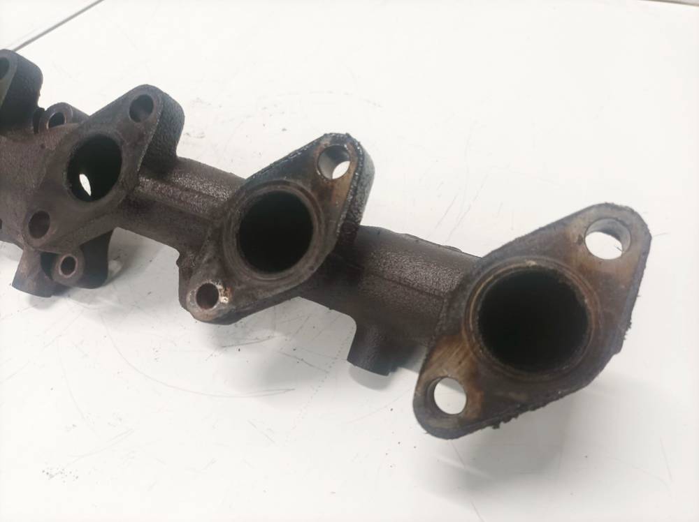 Kia Ceed 2008 Krümmer Abgaskrümmer - Thumbnail 2