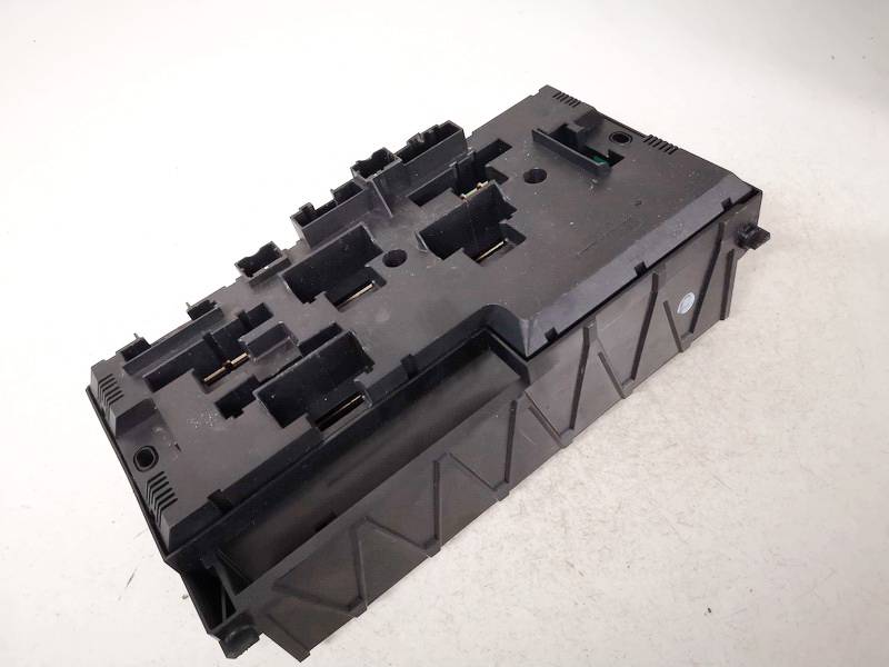 923442101 BMW 5-Series 2010 Fuse box - Thumbnail 3