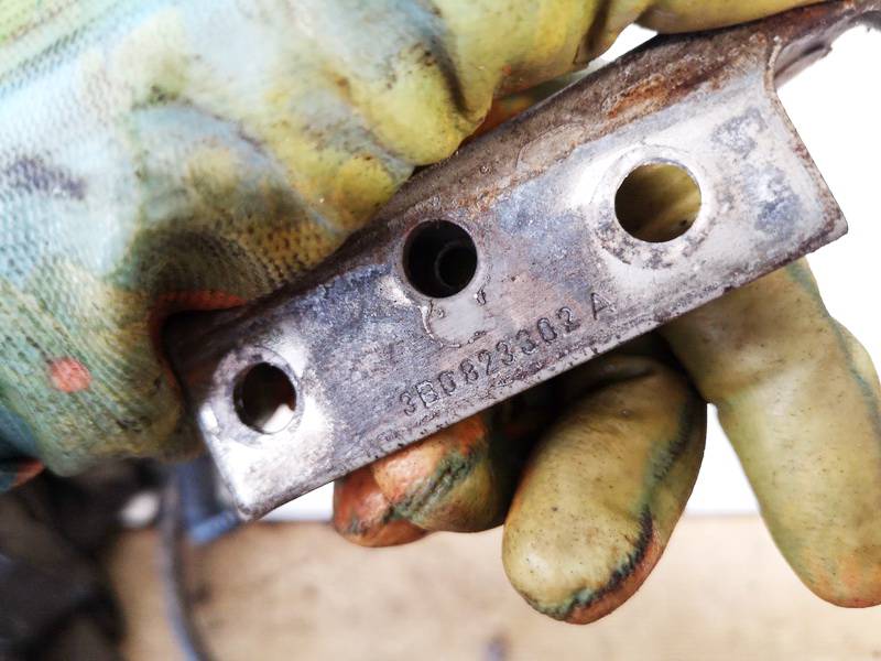 3B0823302A Volkswagen Passat 2005 BISAGRA CAPOT, Bisagras del capó - tapa del motor - DELANTERO DERECHO - Thumbnail 3