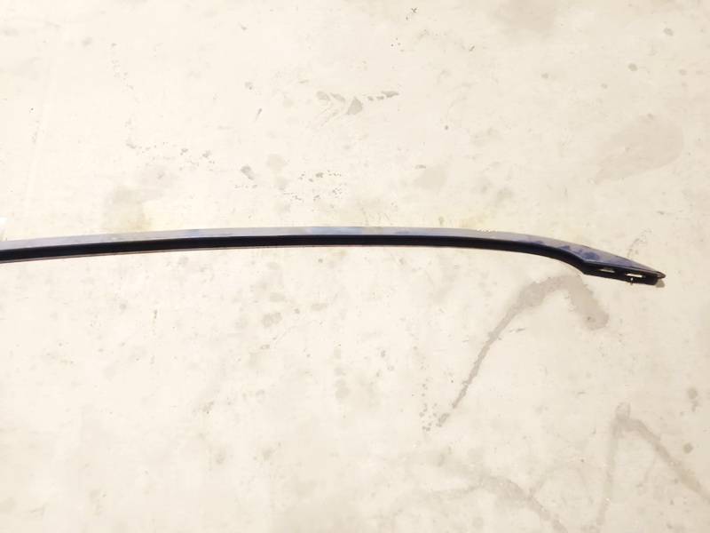 Volvo V50 2005 Roof rail - right side - Thumbnail 3