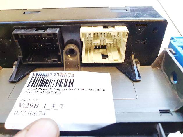 8200371614 Renault Laguna 2006 Skrzynka bezpieczników - Thumbnail 3