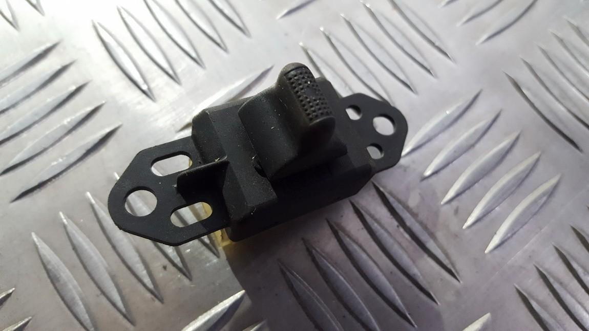 04685727AA Chrysler Voyager 2001 Power window control (Window Regulator-Window Switch)