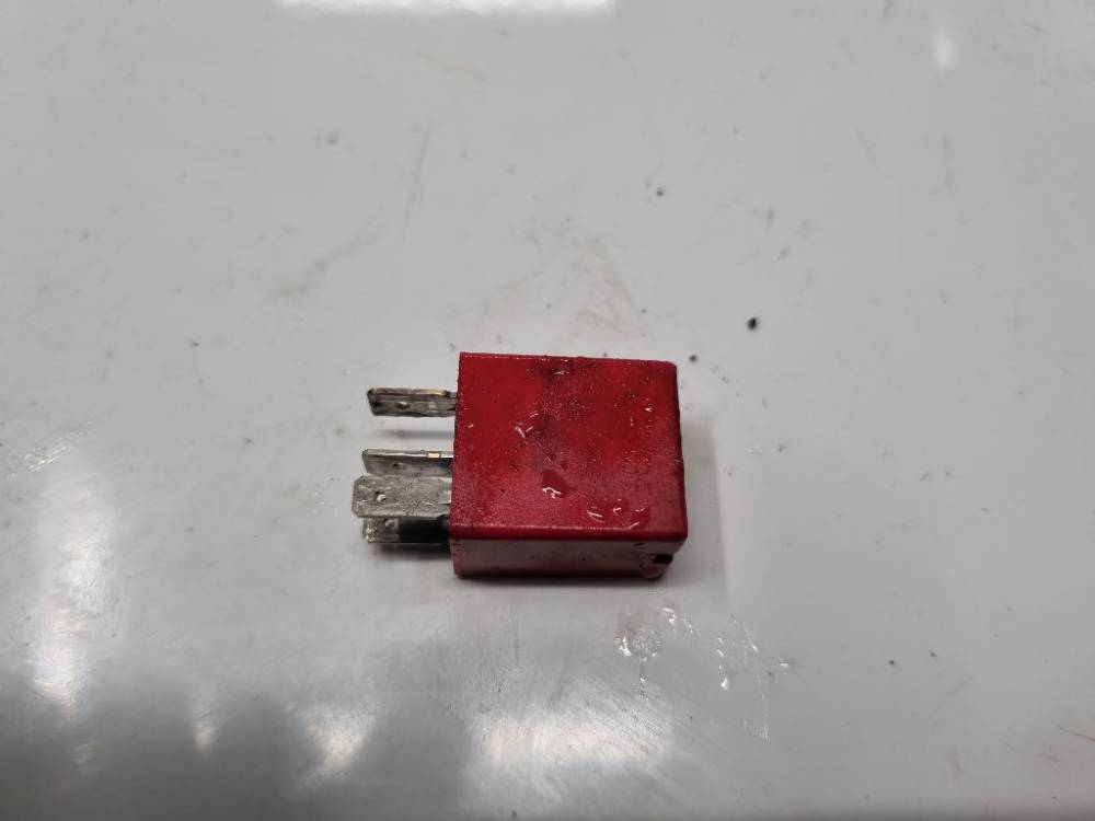 46520412 Fiat Stilo 2003 RELÉ PARA AUTOMÓVIL