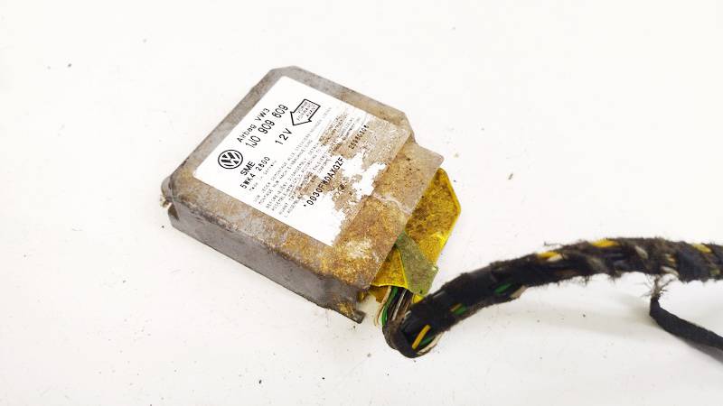 1J0909609 Volkswagen Golf 1998 Airbag crash sensors module