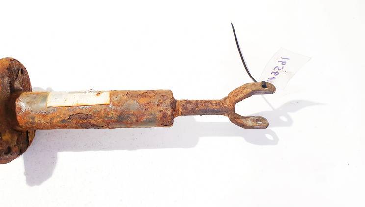 Volkswagen Passat 2001 Shock Absorber - Suspension Strut Assembly - FRONT RIGHT - Thumbnail 3