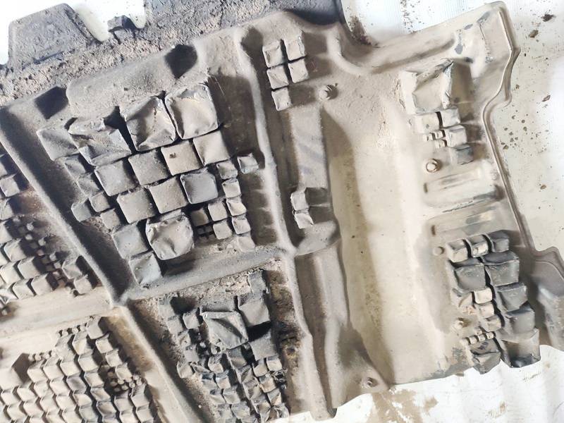 Jeep Grand Cherokee 2005 Under Engine Gearbox Cover - Thumbnail 3