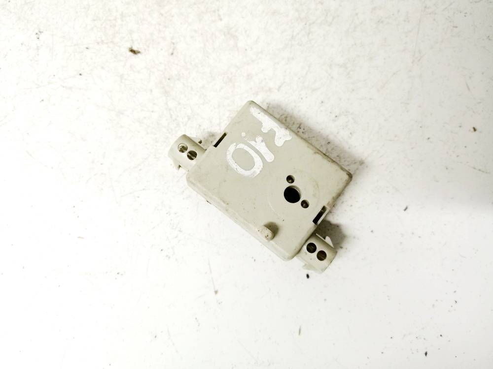 911826206 BMW 5-Series 2011 Antenna Module Unit