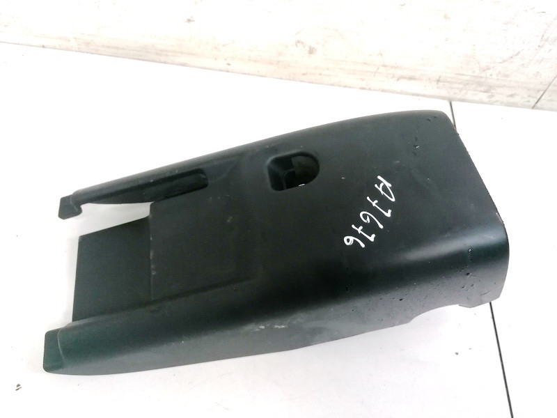 3C0858625A Volkswagen Passat 2005 Steering Column Cowl Trim Panel Bottom