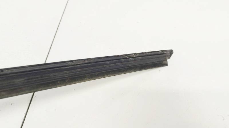 Opel Astra 2006 Glass Trim Molding-weatherstripping - FRONT LEFT - Thumbnail 3