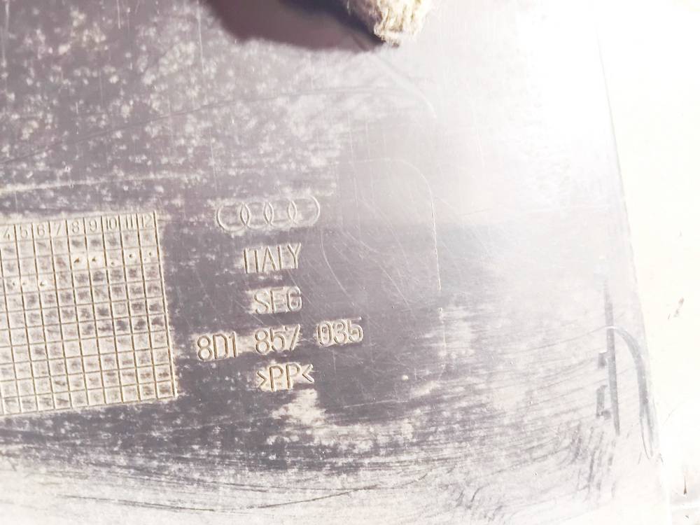 8D1857035 Audi A4 1995 Guantera - Thumbnail 3