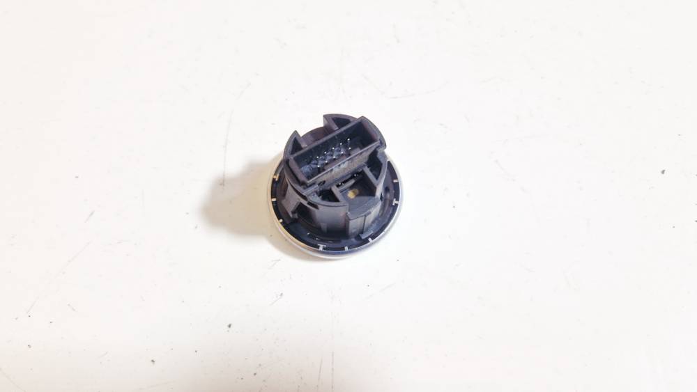 694949902 BMW 1-Series 2005 Engine Start Stop Button (start Switch) - Thumbnail 2