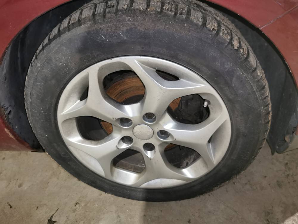 5X108 Ford Focus 2005 Jeu de roues pluie R16 - Thumbnail 2