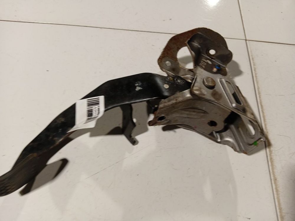 Honda Accord 2004 Pédale dembrayage - Thumbnail 3