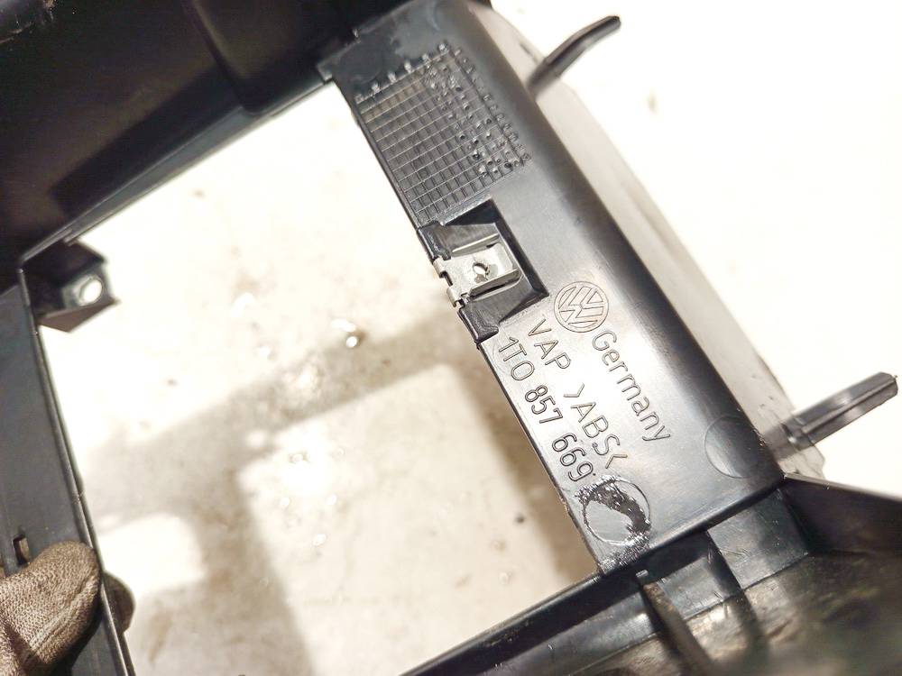 1T0857669 Volkswagen Caddy 2006 Wykończenie wnętrza (plastikowe elementy) - Thumbnail 3