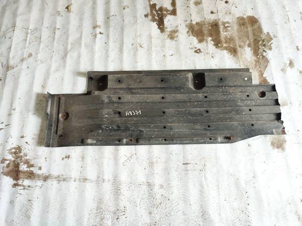 BR5S56371 Mazda 3 2007 Bodenschutz