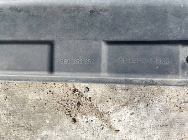 8E0853859 Audi A4 2002 FALDON LATERAL, Listón - IZQUIERDO - Thumbnail 5