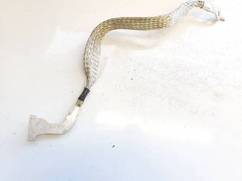 151006110C Tesla Model Y 2023 Vadu pinumi un vadu komplekti