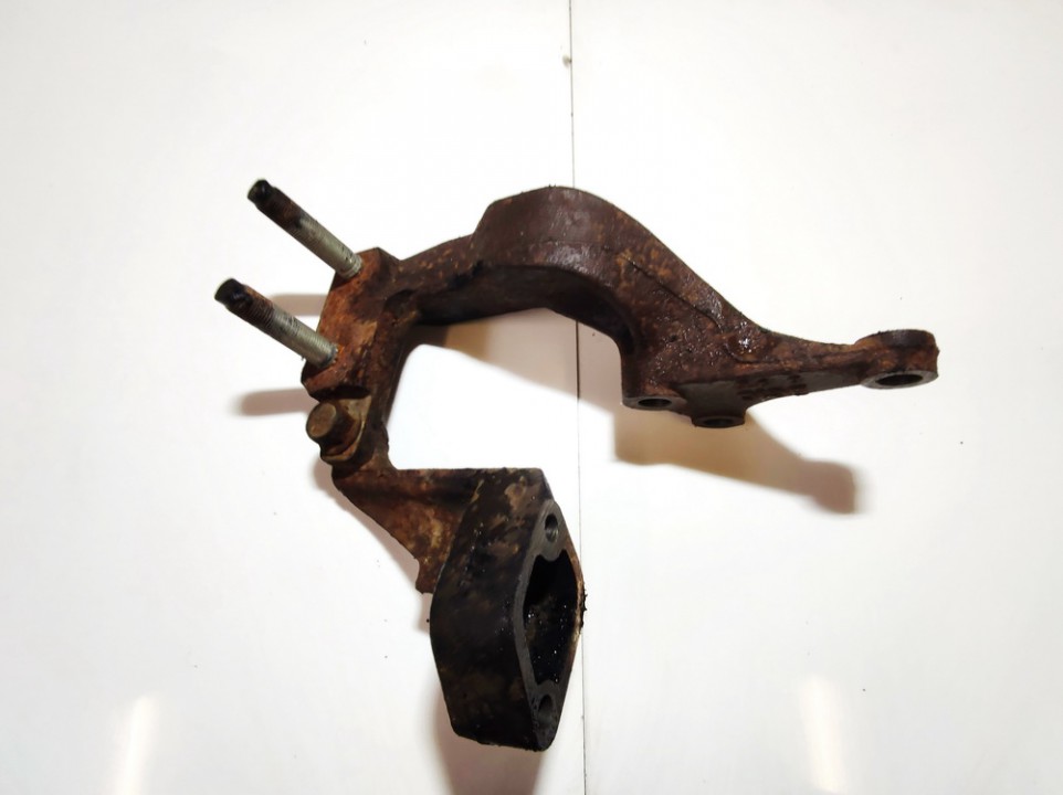 used Engine Mount Bracket and Gearbox Mount Bracket Mazda 323 2000 1.5L EIS01296788 Used