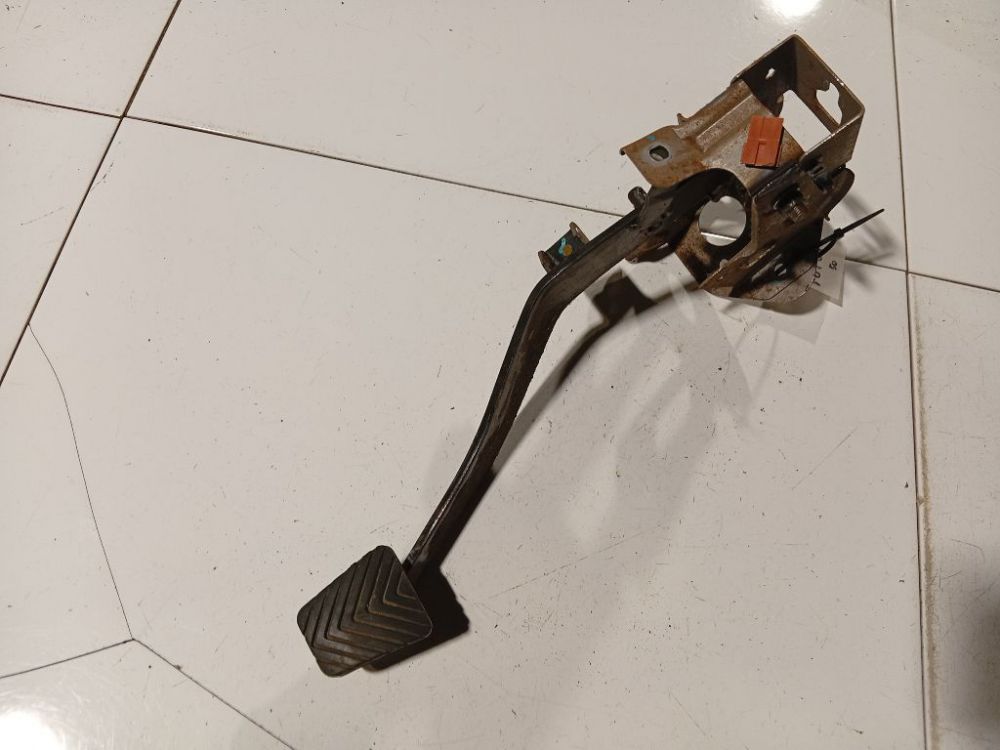 Hyundai Sonata 2006 Pedal work, Brake pedal, Pedal bracket, Clutch pedal