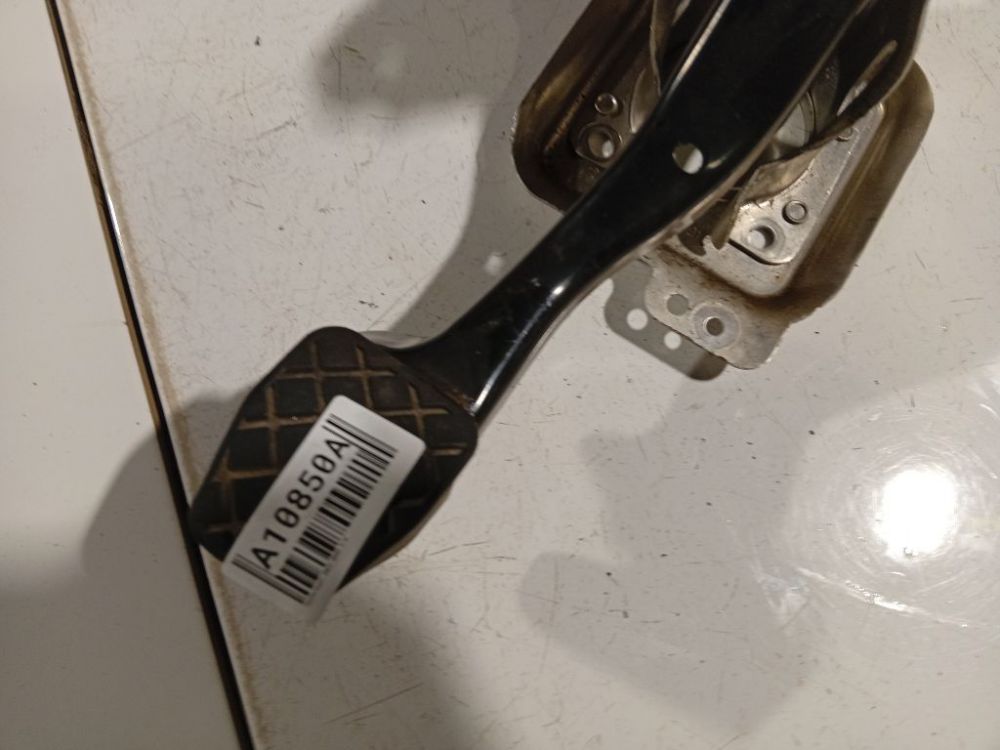 1K1721057L Volkswagen Golf 2003 Pedal work, Brake pedal, Pedal bracket, Clutch pedal - Thumbnail 2