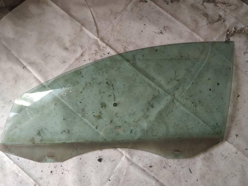 AS2 Volkswagen Passat 2010 Door-Drop Glass - FRONT LEFT