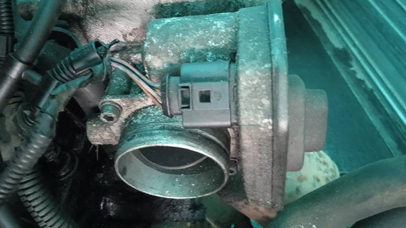 038128063C Volkswagen Caddy 2005 High Flow Throttle Body Valve (Air Control Valve) - Thumbnail 2