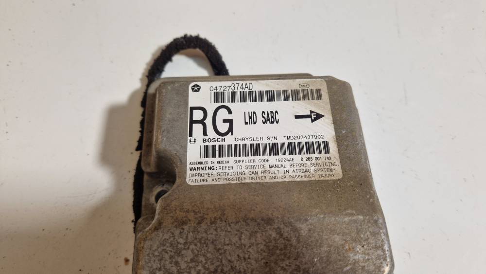 04727374AD Chrysler Voyager 2004 Komputer SRS airbag – moduł sterujący poduszek powietrznych - Thumbnail 2