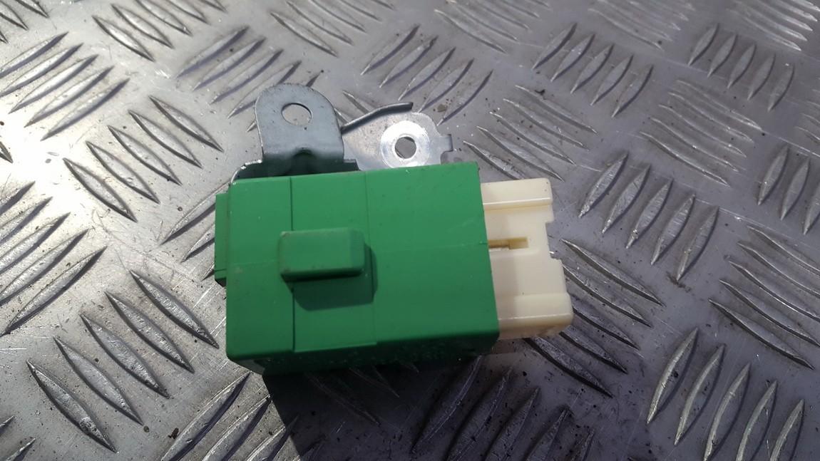 BG2M67830 Mazda Premacy 2002 Other computers