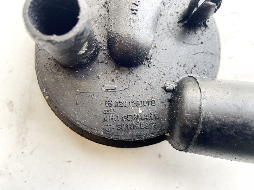 028129101D Audi A3 1997 Vacuum pump - Breather (PCV Engine Breather Valve) - Thumbnail 3