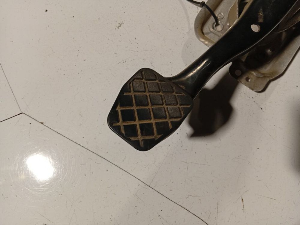 1K1721057N Skoda Octavia 2005 Pedał hamulca - Thumbnail 2