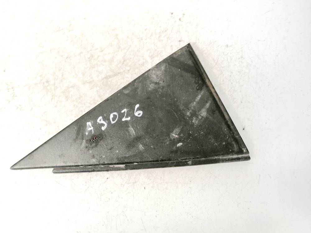 30715048 Volvo V50 2005 Salona apdare (plastmasas)