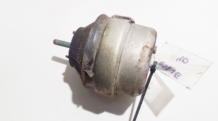 4B0199379F Volkswagen Passat 2000 Engine Mounting and Transmission Mount (Engine support)