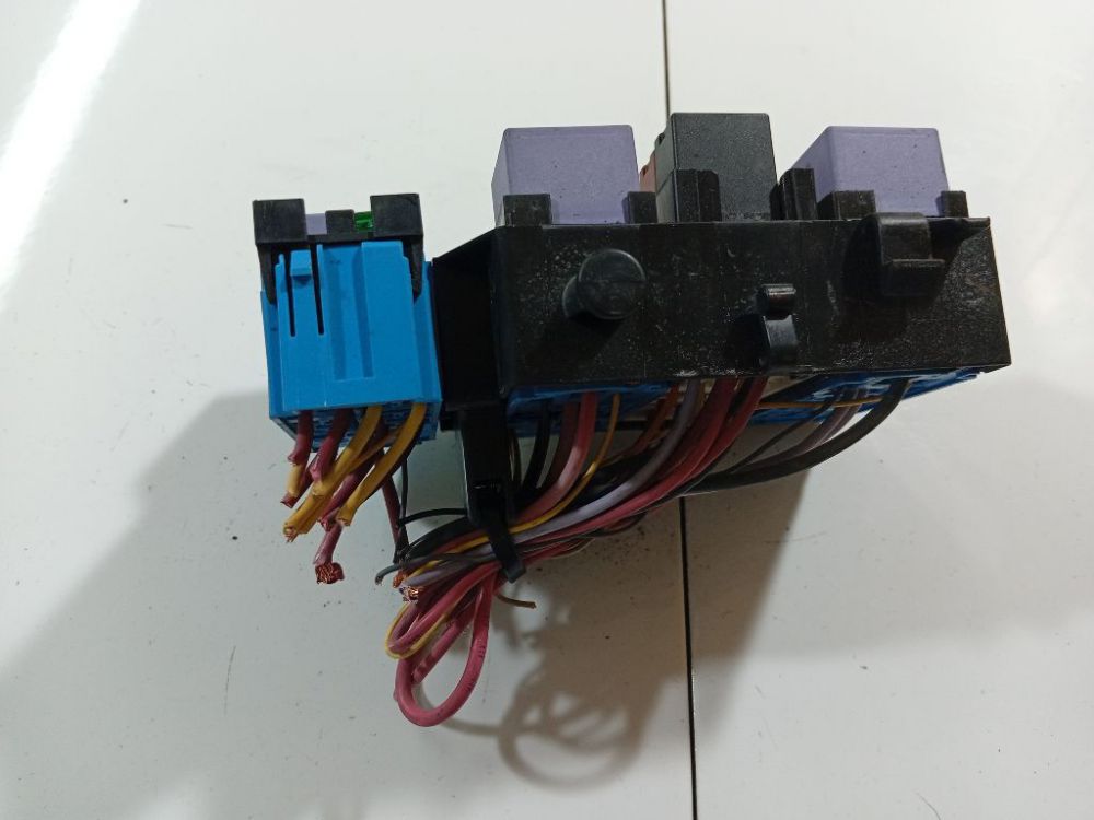 8200003634 Renault Espace 2004 Fuse box - Thumbnail 2