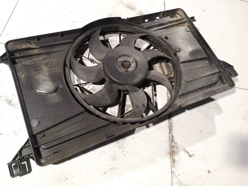 3M5H8C607UC Volvo V50 2005 Diffuser, Radiator Fan