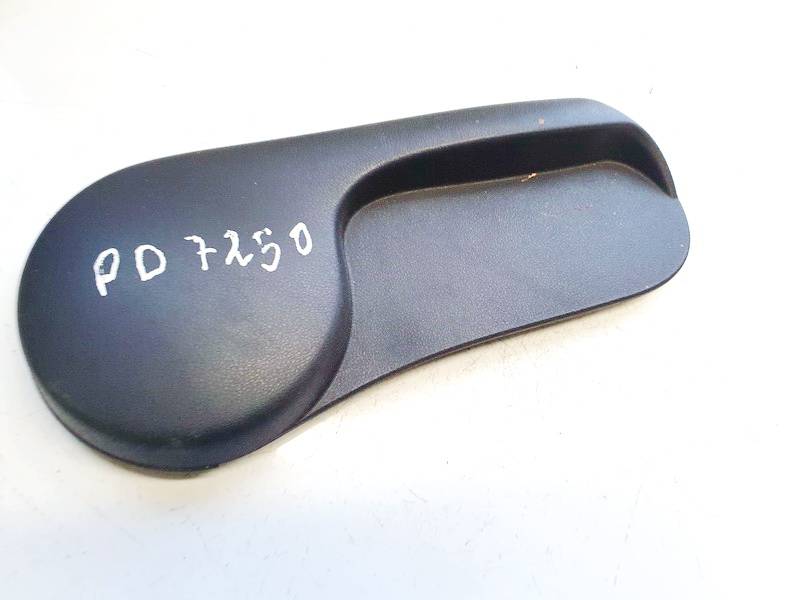 7252502040 Toyota Avensis 2004 Wykończenie wnętrza (plastikowe elementy)