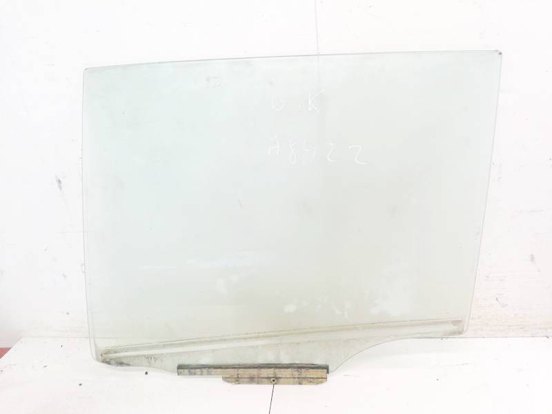 Toyota Corolla Verso 2003 Duru stiklas G.K.